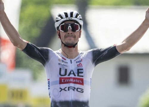 Almeida imponeert in Ronde van Zwitserland en soleert naar dagzege